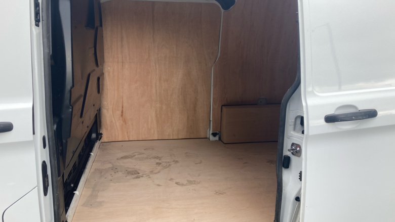 Ford Transit Custom 300 L1 Diesel Fwd 2.0 EcoBlue 105ps Low Roof Leader Van